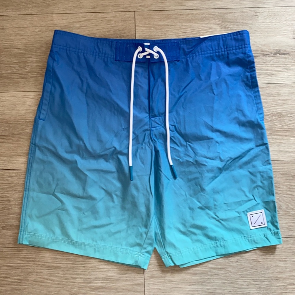 NEW American Eagle Board Shorts Mens Blue Ombre Surf Swim Trunks